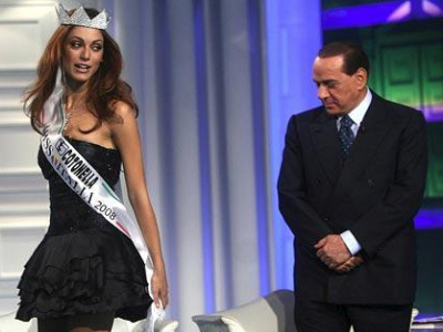 «Αθώος» δηλώνει ο Berlusconi