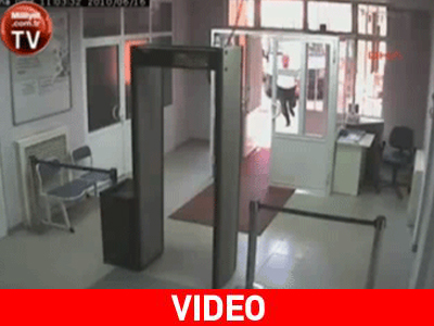 Πεζός γλίτωσε από θαύμα από φορτηγάκι εκτός ελέγχου