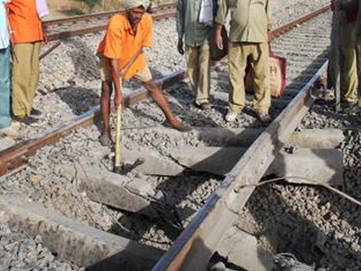 Βομβιστική επίθεση σε τρένο στην Ινδία