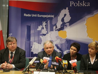 Υπέγραψε ο πρόεδρος της Πολωνίας