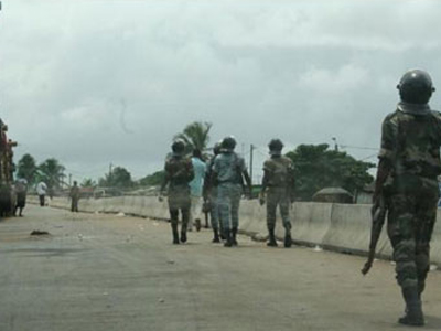 Αιματηρή καταστολή διαδηλώσεων στην Ακτή Ελεφαντοστού Αιματηρή καταστολή διαδηλώσεων στην Ακτή Ελεφαντοστού