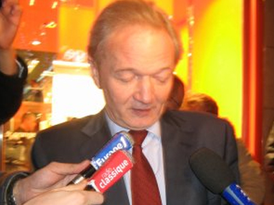 Οι απανωτές αυτοκτονίες έφεραν την παραίτηση