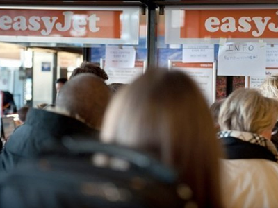 Σε κανονικούς ρυθμούς και πάλι το αεροδρόμιο «Orly»