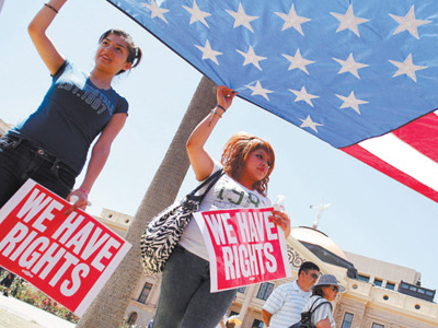 Στα δύο η Αριζόνα για τον μεταναστευτικό νόμο