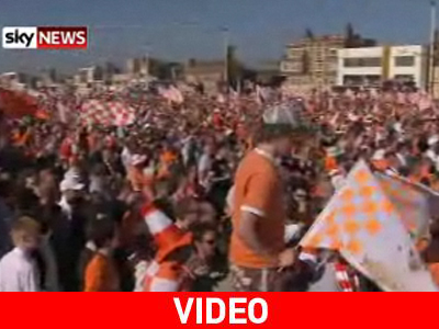 «Πορτοκαλί θάλασσα» στο Μπλάκπουλ «Πορτοκαλί θάλασσα» στο Μπλάκπουλ