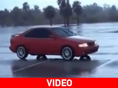 Πήρε την εξάτμιση στο χέρι…