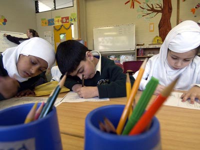 Αντιδράσεις για την μη ανέγερση ισλαμικού σχολείου