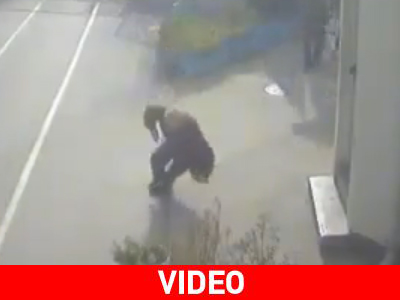 Το πεζοδρόμιο της… γκαντεμιάς