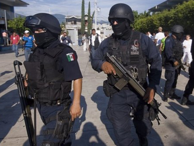 Έκρηξη παγιδευμένου οχήματος στο Μεξικό