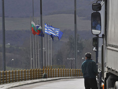Τρία εκατομμύρια ευρώ η ημερήσια ζημιά των ελληνικών μπλόκων στη Βουλγαρία