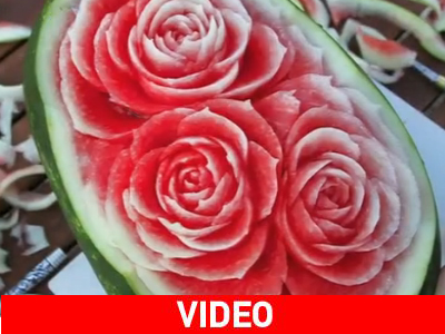 Γλυπτό από… καρπούζι