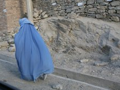 Συνελήφθη «Γερμανός στρατιωτικός» να φοράει μπούρκα