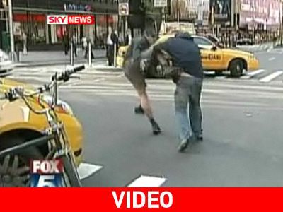 Τα νεύρα μου, τα χάπια μου και ένα ταξί να… τσακωθώ