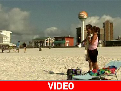 Κομμάτια πετρελαϊκής πίσσας έφτασαν στις ακτές της Φλόριντα