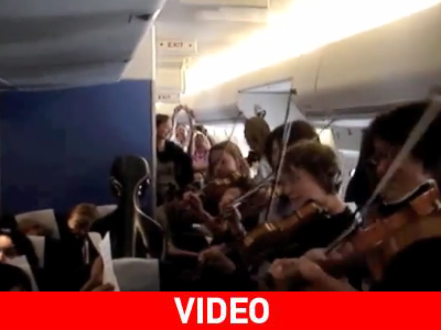 Ζωντανή ορχήστρα… εν πτήσει