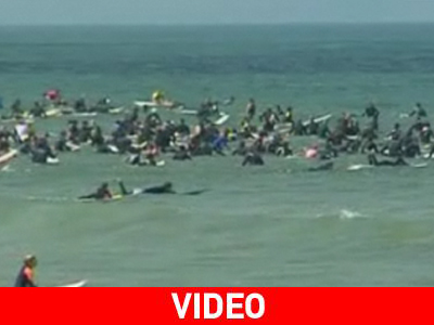 Εις τον αφρό της θάλασσας… το ρεκόρ της ημέρας