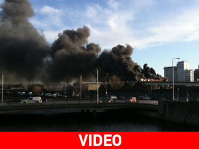 Φωτιά σε αποθήκες μεγάλης ζυθοποιίας