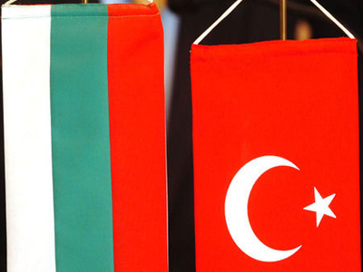 «Κίτρινη κάρτα» Μπορίσοφ σε Ντιμιτρόφ για τα «χρέη» της Τουρκίας στους πρόσφυγες