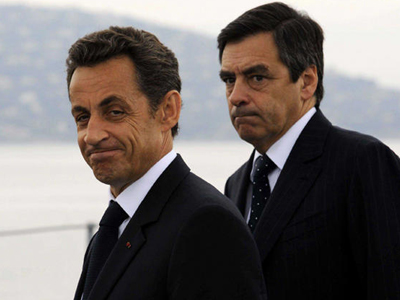 Πέφτει η δημοτικότητα Σαρκοζί και εντός της δεξιάς πτέρυγας Πέφτει η δημοτικότητα Σαρκοζί και εντός της δεξιάς πτέρυγας