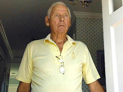 Σε εκκρεμότητα ακόμα η νομική τύχη του πρώην προέδρου της Union Carbide