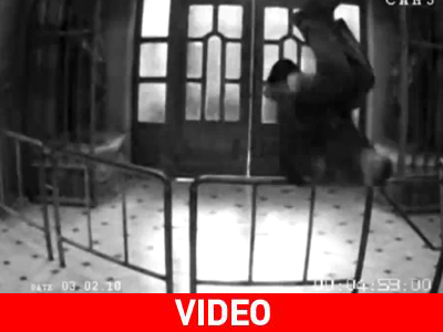 Έχετε δει άνθρωπο με περισσότερη ενέργεια πρωί-πρωί; Έχετε δει άνθρωπο με περισσότερη ενέργεια πρωί-πρωί;