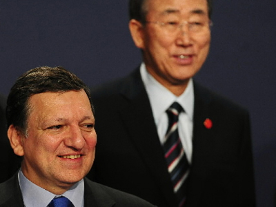 Χαμόγελα στη διεθνή κοινότητα για τη νέα συνθήκη START