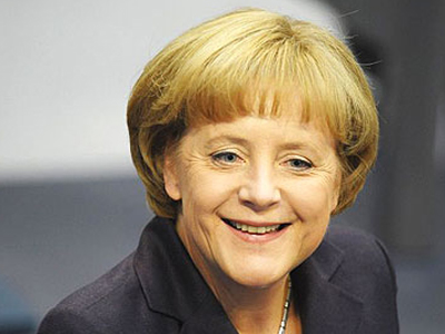 Μέρκελ: «Entschuldigen» Ελλάδα