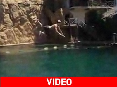 Ξέρετε πόσο πονάει η βουτιά με την κοιλιά; Ξέρετε πόσο πονάει η βουτιά με την κοιλιά;