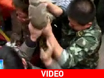 Επτάχρονος εγκλωβίστηκε σε σωλήνα