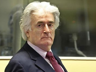 Εκ νέου αναβολή στη δίκη Κάρατζιτς