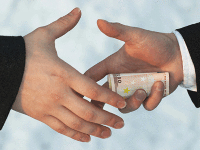 Ιράκ: Εκατοντάδες ενώπιον της Δικαιοσύνης για διαφθορά