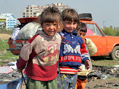 Επεισόδια μεταξύ αστυνομικών και ομάδας των Ρομά στην ΠΓΔΜ