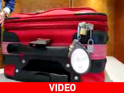 Νομίζετε ότι οι βαλίτσες σας είναι ασφαλείς με ένα λουκέτο;