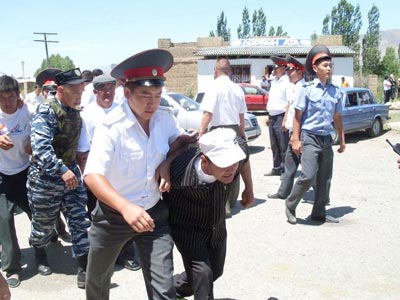 Επεισόδια και συλλήψεις στο Κιργιστάν