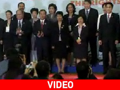 Ξεκίνησε η 16η Σύνοδος της ASEAN Ξεκίνησε η 16η Σύνοδος της ASEAN