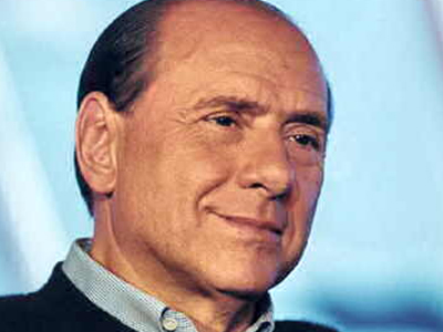 Παράταση στο εξιτήριο του Berlusconi από το νοσοκομείο