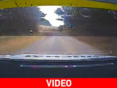 Πώς να καταστρέψετε τον αγώνα ενός οδηγού ράλι Πώς να καταστρέψετε τον αγώνα ενός οδηγού ράλι