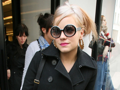 Lily Allen: Οι άντρες με φοβούνται