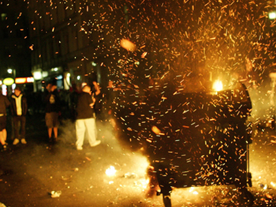 Συλλήψεις με το «καλημέρα» της Πρωτομαγιάς στη Γερμανία