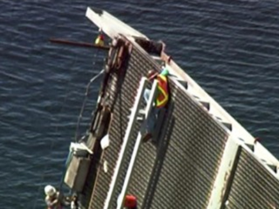 Εργάτες εγκλωβίστηκαν σε γέφυρα στις ΗΠΑ