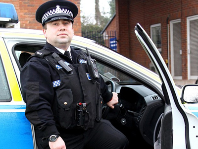 Αστυνομικός… μινιατούρα