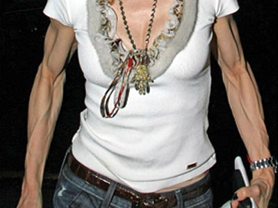 Τα… εξωγήινα χέρια της Madonna