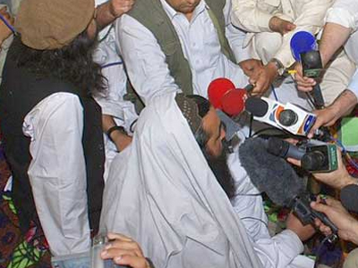 Οι Ταλιμπάν επιβεβαίωσαν το θάνατο του ηγέτη τους