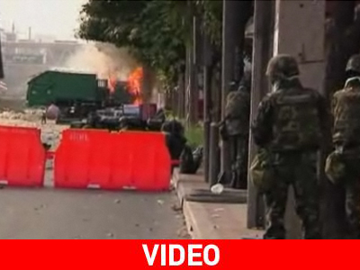 «Εμφύλιος» στο κέντρο της Μπανγκόκ