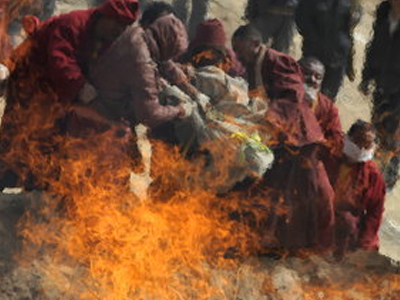 Ξεπέρασαν τους 1.700 οι νεκροί στην Κίνα