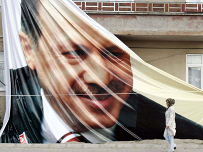 Βαθαίνει το «ρήγμα» κυβέρνησης – στρατού στην Τουρκία