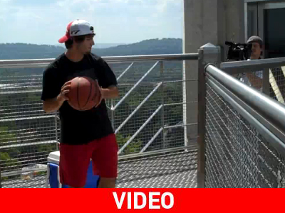 Η πιο μακρινή βολή μπάσκετ