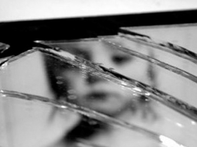 «Άπλετο φως» στην υπόθεση κακοποίησης ανηλίκων από ιερείς ζήτησε η Μέρκελ