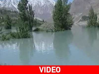 Λίμνη στο Πακιστάν «απειλεί» τους οικισμούς της περιοχής