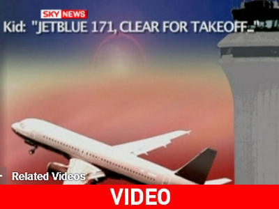 Μικρό παιδί κατηύθυνε αεροπλάνα από τον πύργο ελέγχου